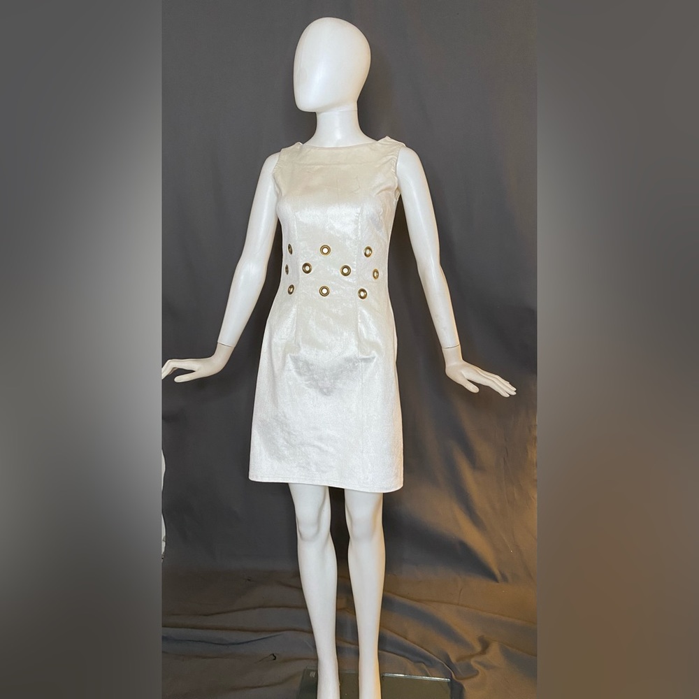 White microsuede sheath dress with grommet detail (34/27/37; stretch)